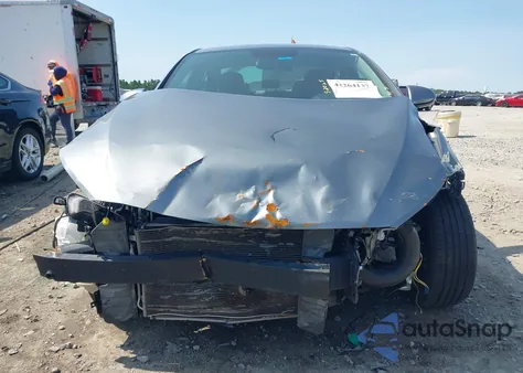 2017 Hyundai Elantra Se z USA, uszkodzony, nr VIN KMHD84LF5HU152826